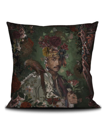 Housse de Coussin carré 50x50cm de la marque de décoration française d'inspiration baroque et italienne : Voglio Bene, modèle "Le Sultan" Collection 2024. Paris deco